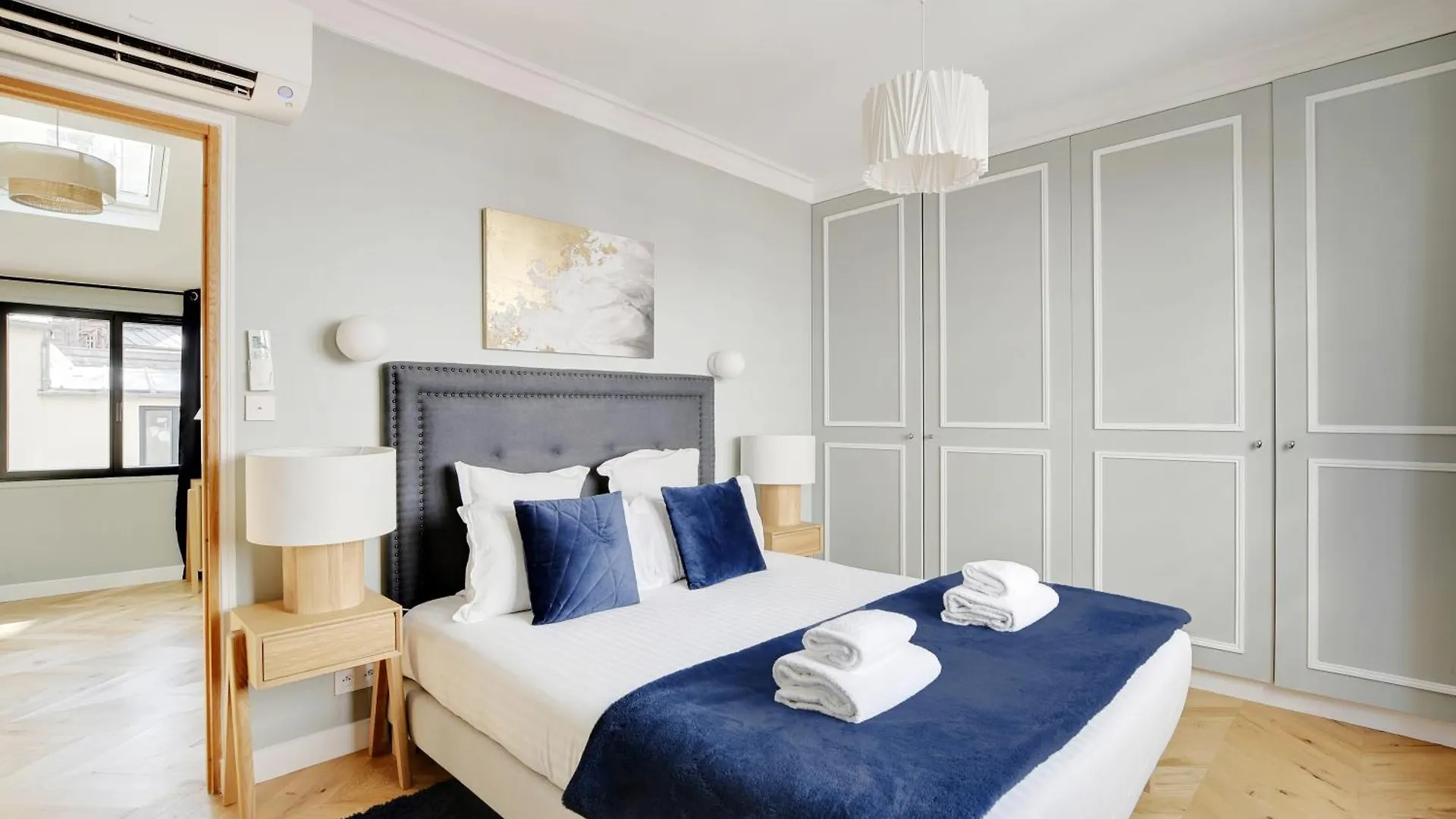 Pick A Flat'S Apartments In Montmartre - Rue Lepic Parigi Francia