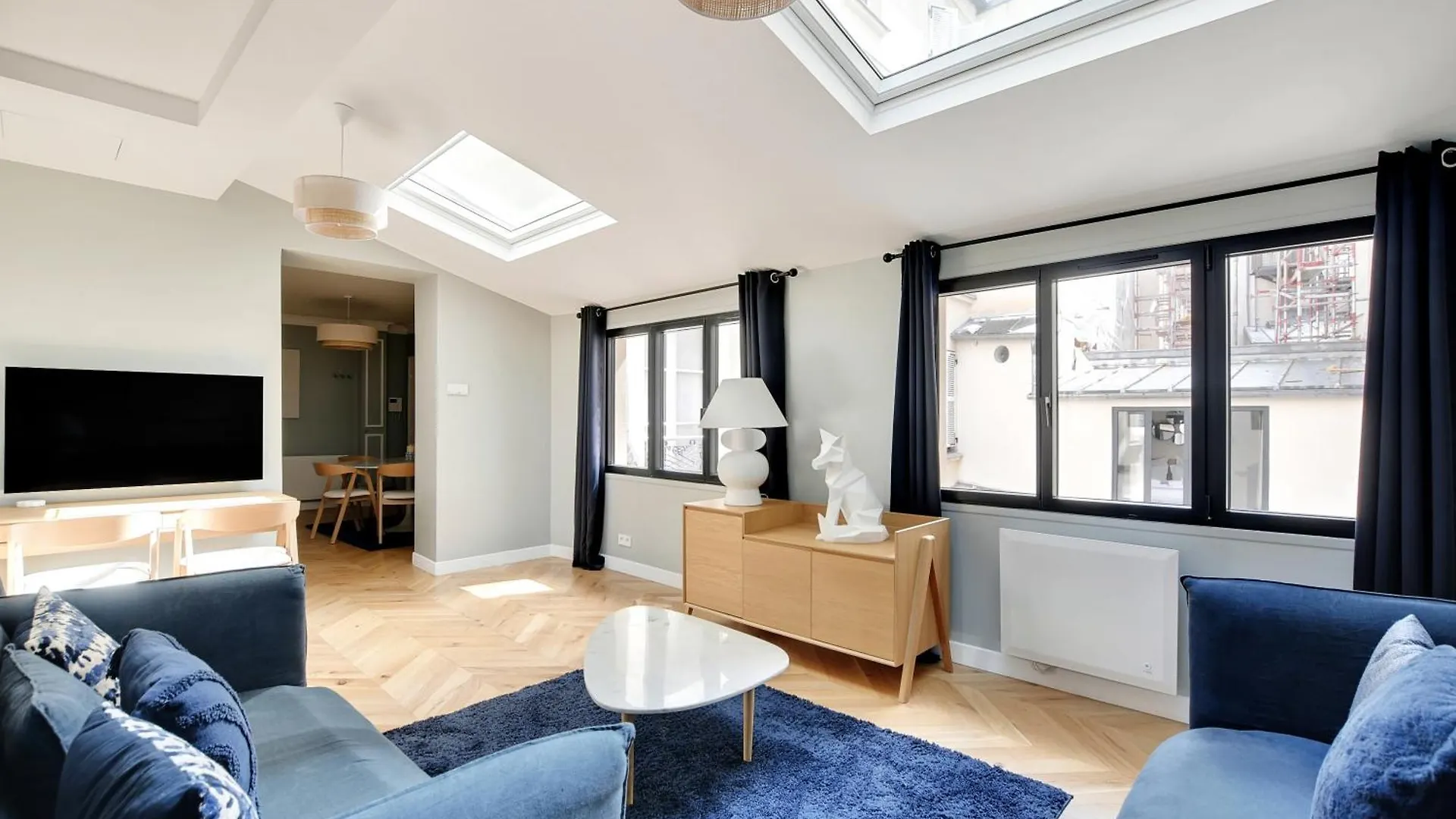 Pick A Flat'S Apartments In Montmartre - Rue Lepic Parigi Francia